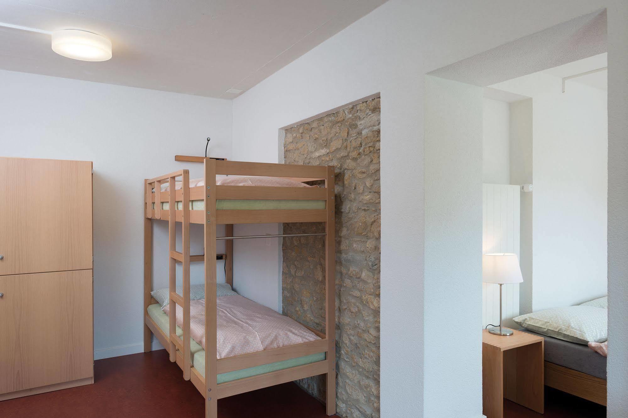 Avenches Youth Hostel Exterior foto